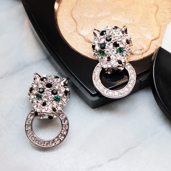 Rare Kenneth Jay Lane Leopard Doorknocker Earrings - Picture 5 of 8